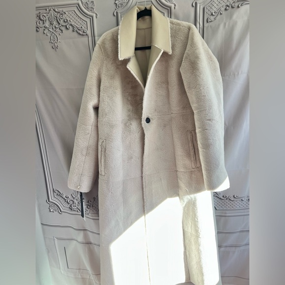 NWT HOUSE of HARLOW FAUX FUR coat SIZE L
🚨 FINAL PRICE NO OFFER ACCEPT - Picture 15 of 15